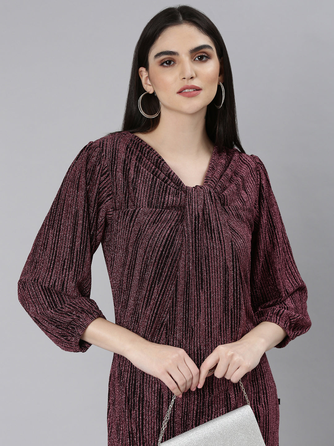 Women's Magenta Self Designed Cut-Out Detailed V-Neck Puff Sleeves Maxi Dress