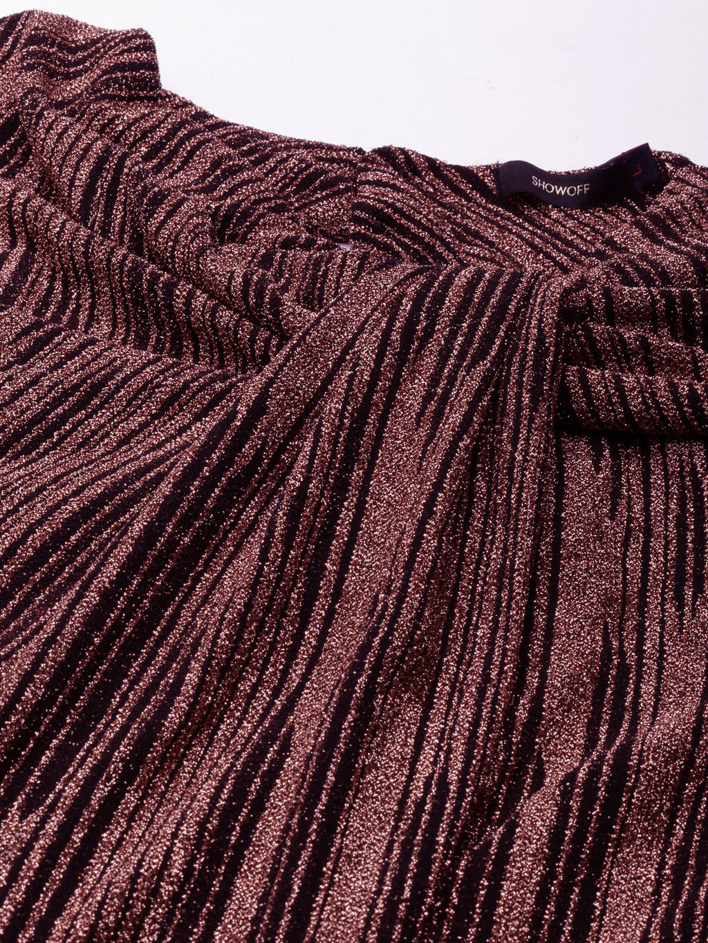 Women's Magenta Self Designed Cut-Out Detailed V-Neck Puff Sleeves Maxi Dress