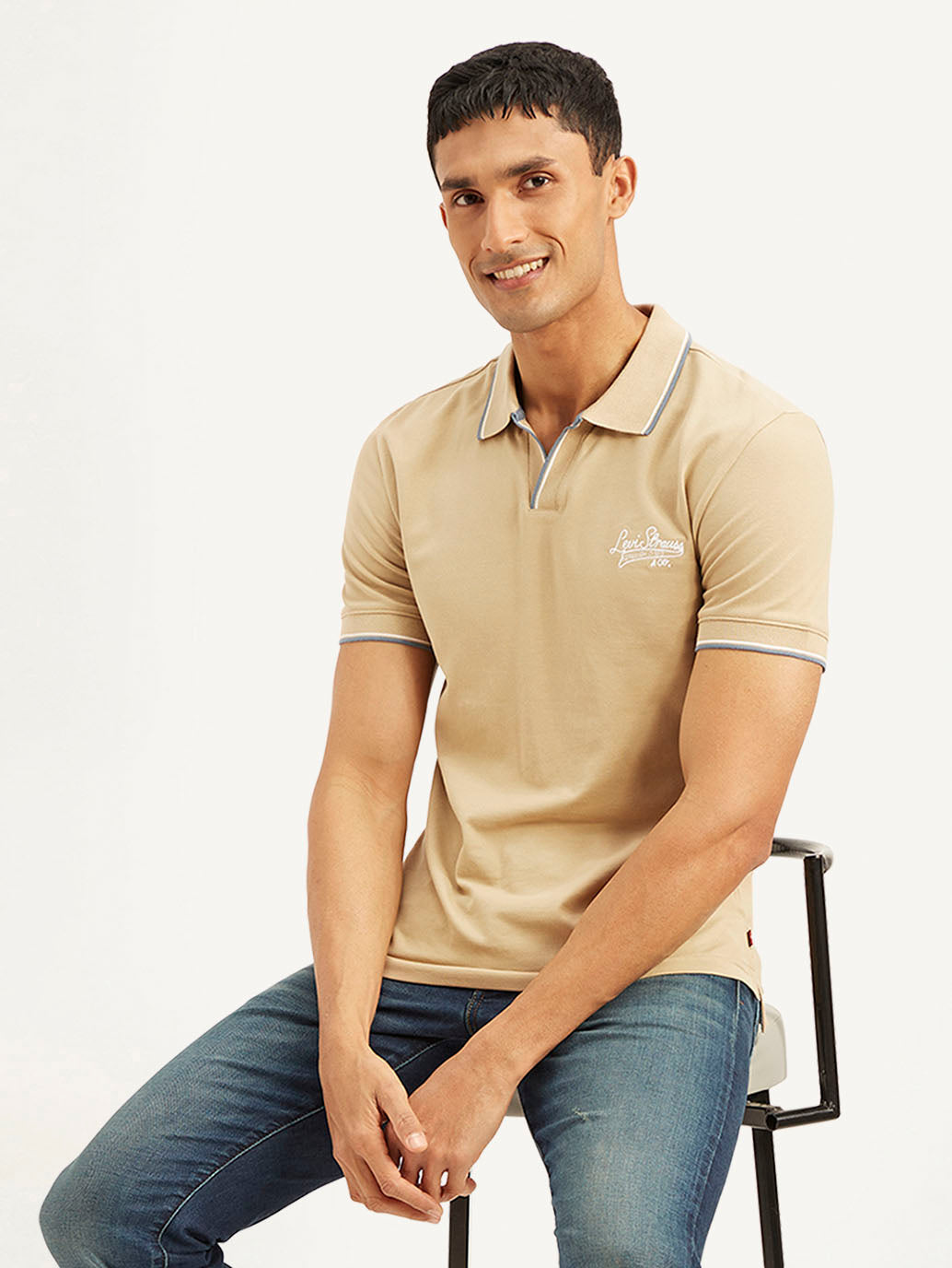 Men's Solid Slim Fit Polo T-shirt