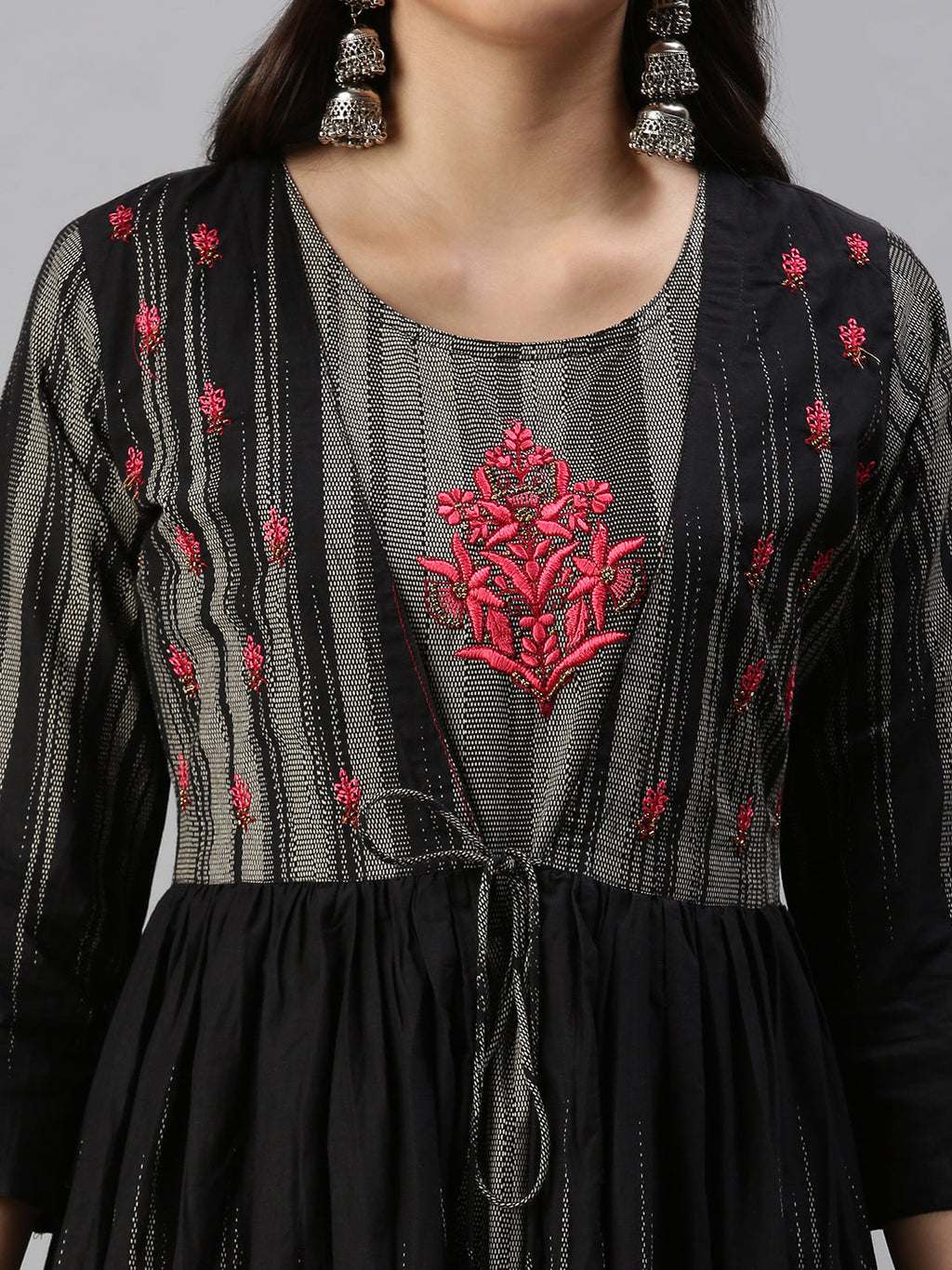 Women's Grey Ethnic Motifs Embroidered Anarkali Kurta