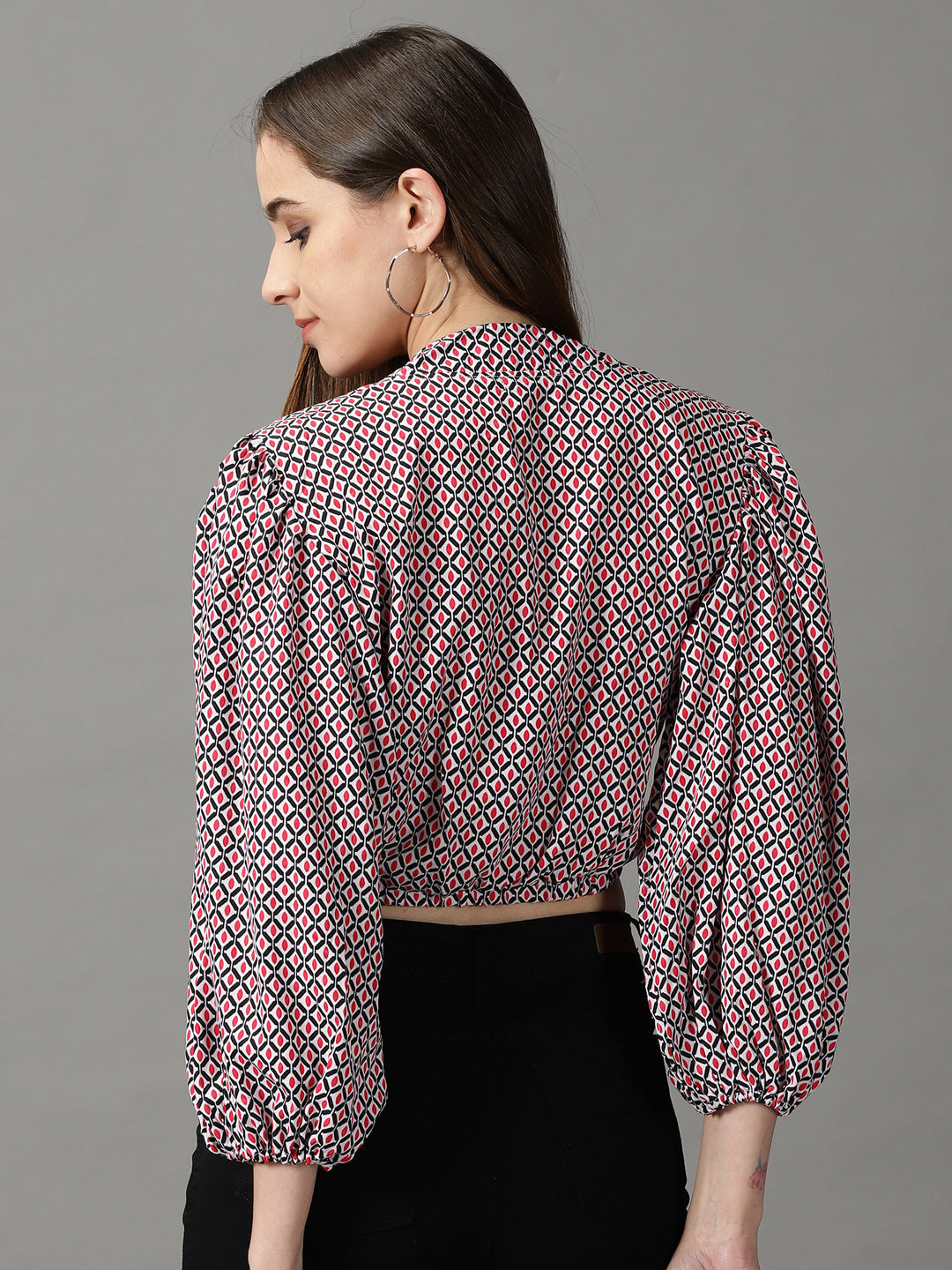 Women's Black Geometric Print Blouson Crop Top
