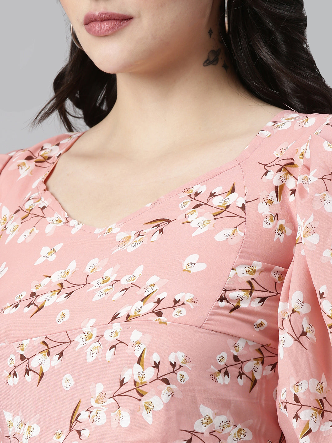 Women's Peach Floral Printed Puff Sleeve Smocking Chiffon Crop Top