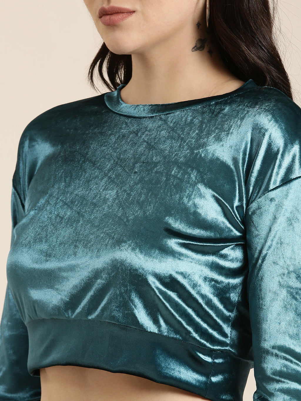 Women's Teal Round Neck Velvet Crop Top