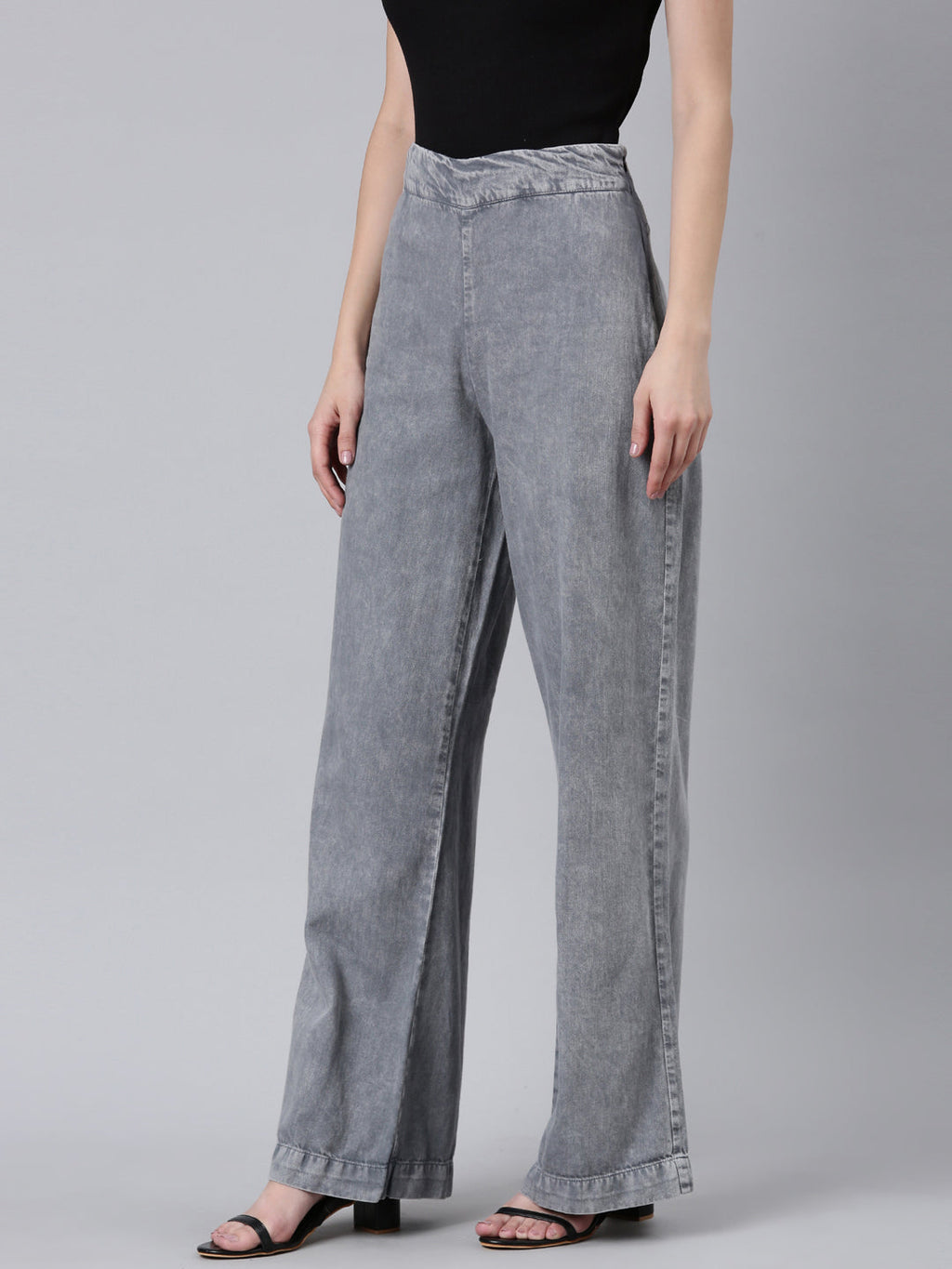 Women's Grey Mid Rise Wide Leg Denim Jeans