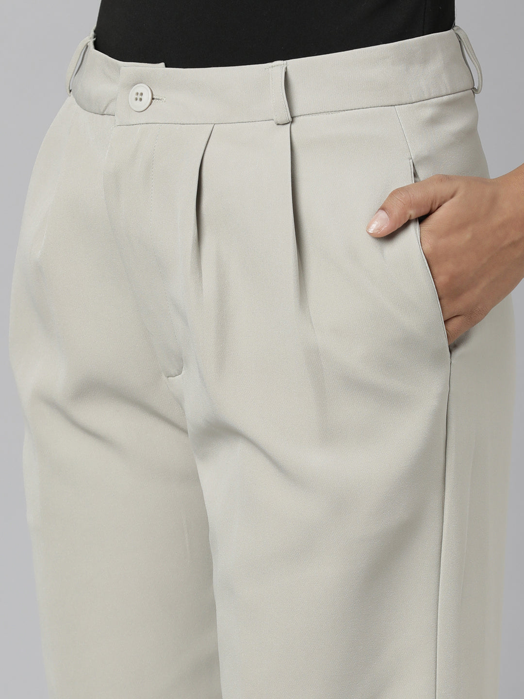 Women's Beige Relaxed Straight Fit Cotton Parallel Trouser