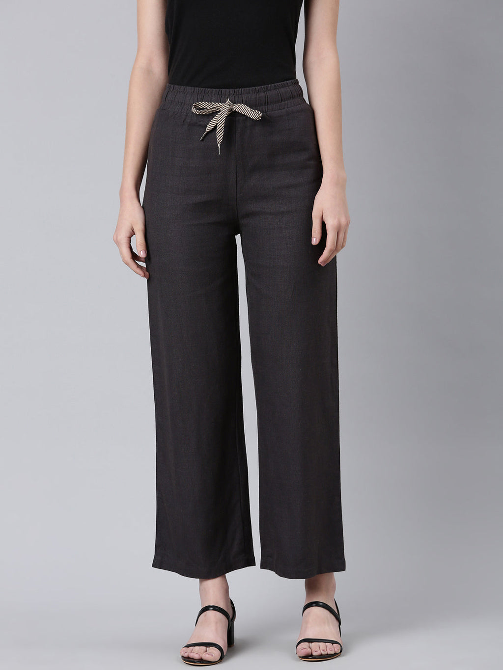 Women's Black Straight Fit Cotton Parallel Trousers
