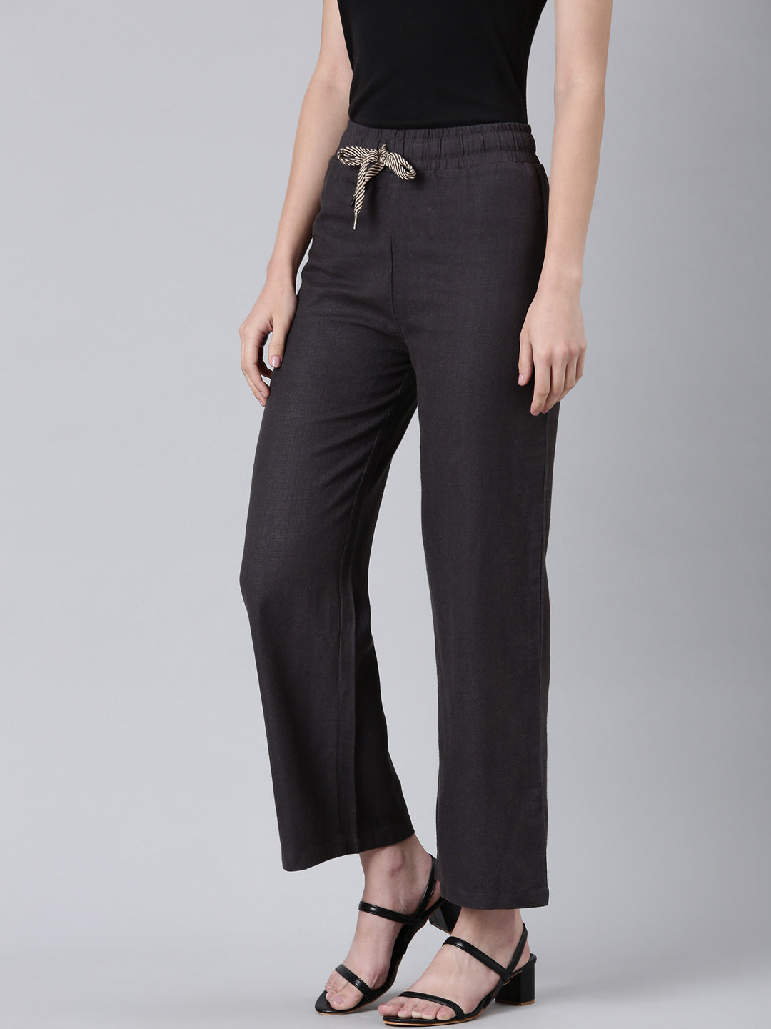 Women's Black Straight Fit Cotton Parallel Trousers