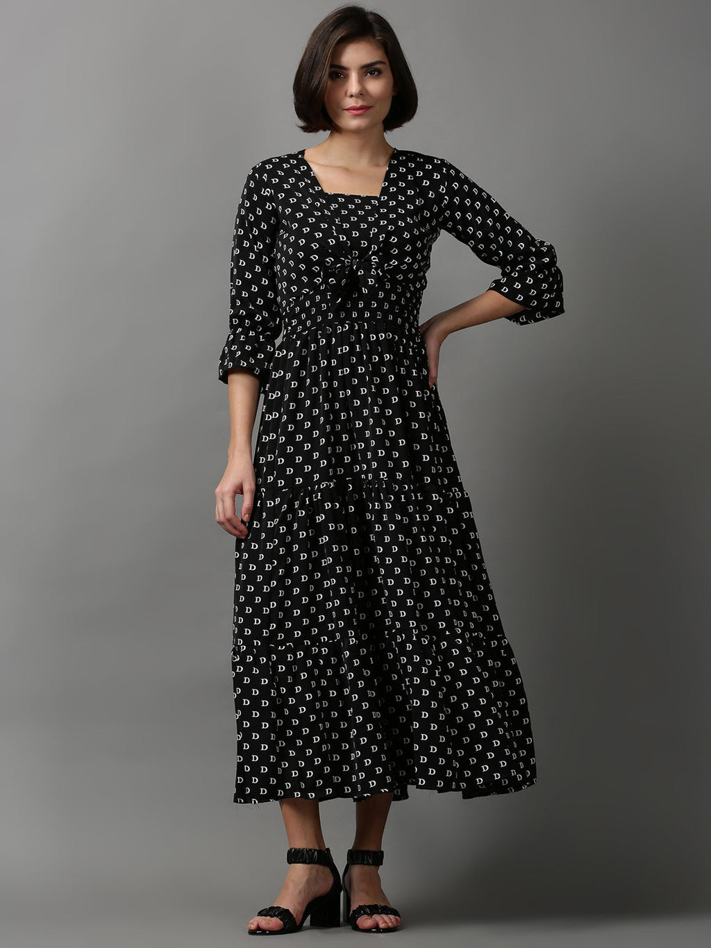 Women's Black Printed Crepe Midi Dress With Shrug