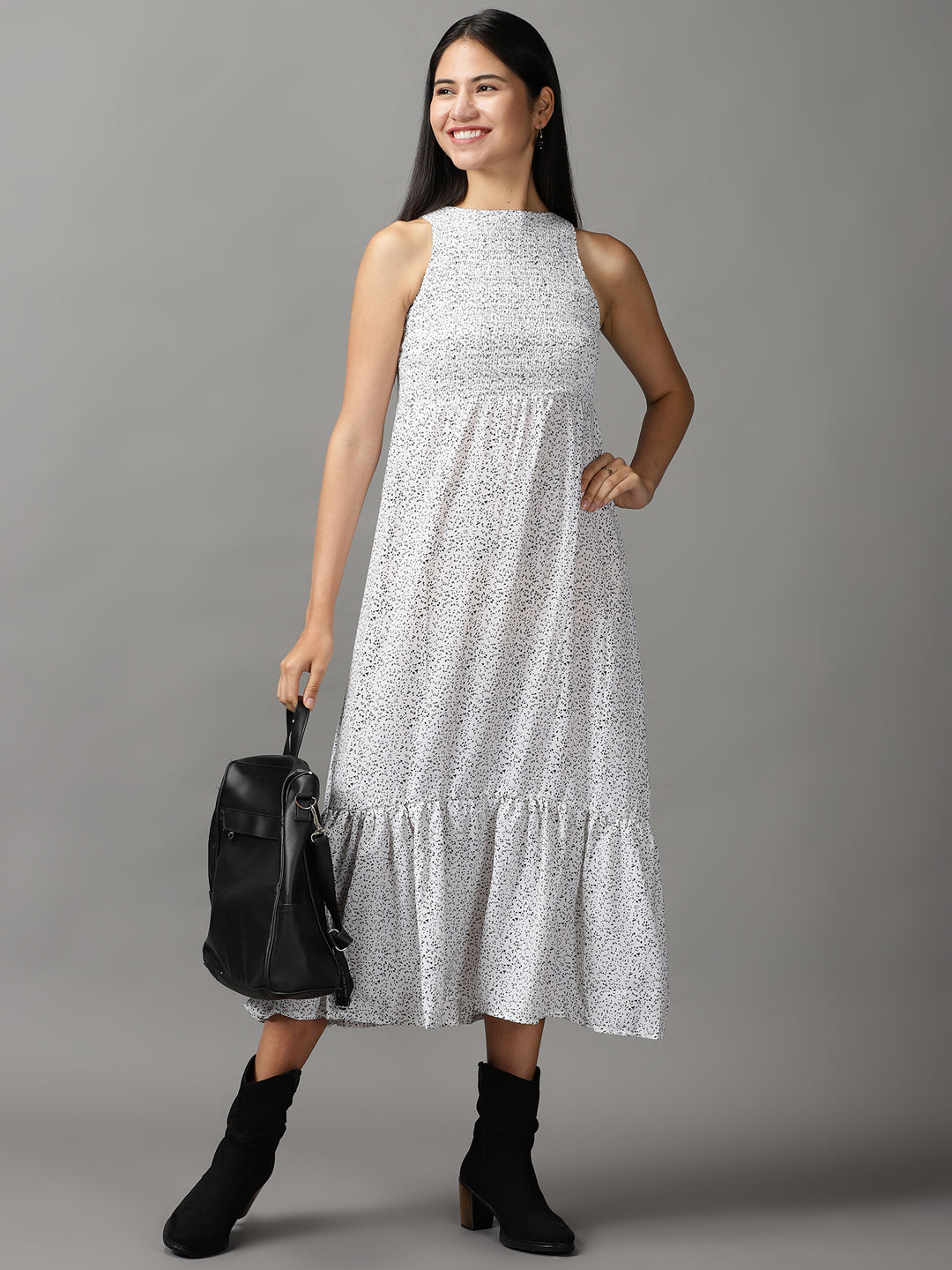 Women's White Sleeveless Round Neck Fit & Flare Dress