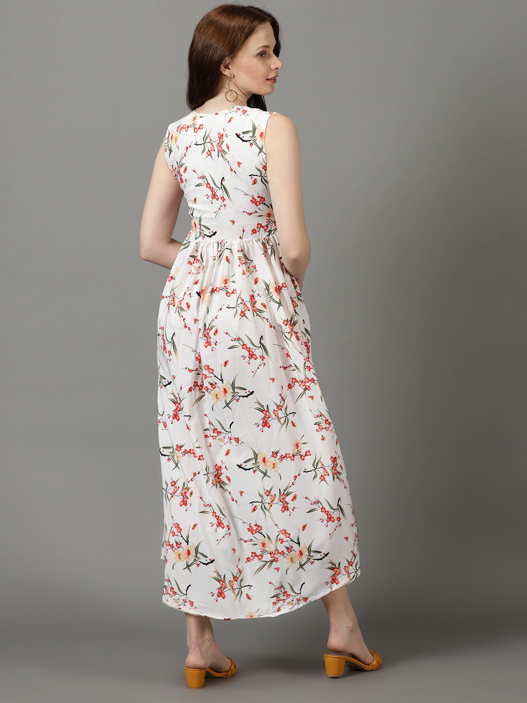 Women's White Floral Printed Notched Neck Gathered Fit & Flare Maxi Dress