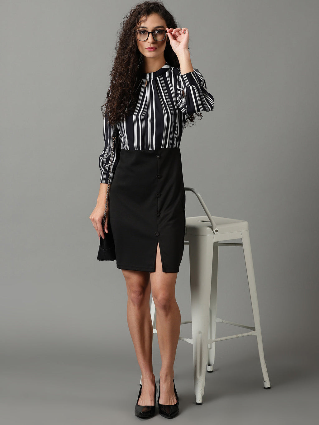 Women's Black Keyhole Neck Striped Chiffon Sheath Dress