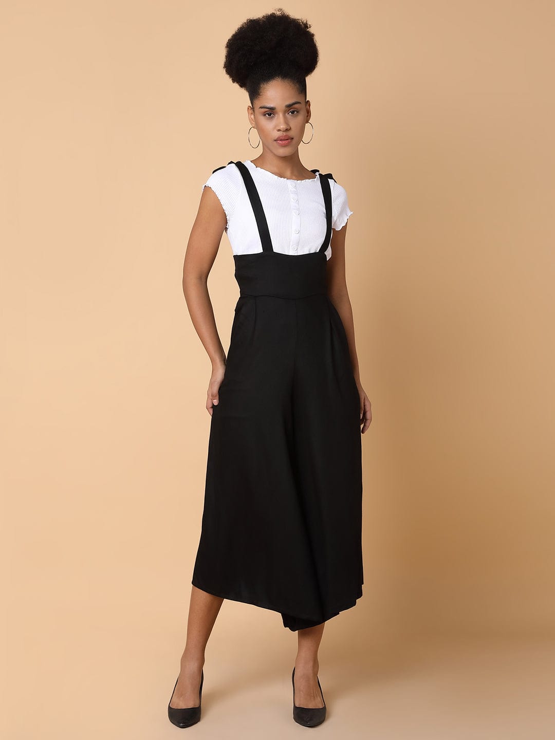 Women's Black Shoulder Straps Capri Jumpsuit