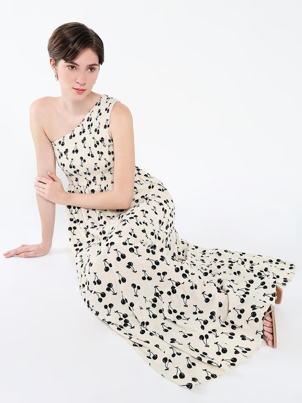 Women's Off White Print One Shoulder Crepe Fit & Flare Maxi Dress