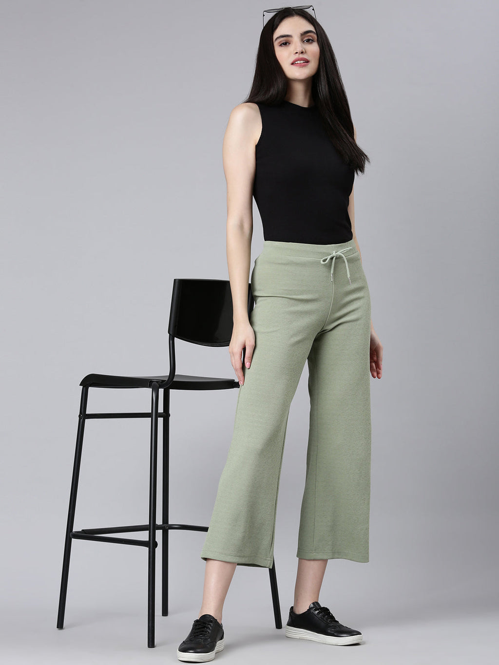 Women's Olive Straight Fit Cropped Parallel Trousers