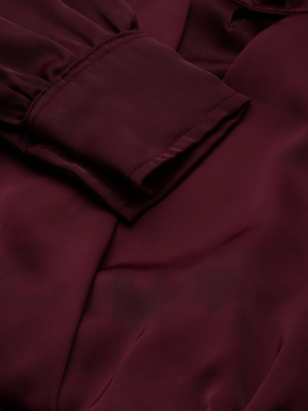 Women's Violet Keyhole Neck Puff Sleeves Wrap Satin Crop Top