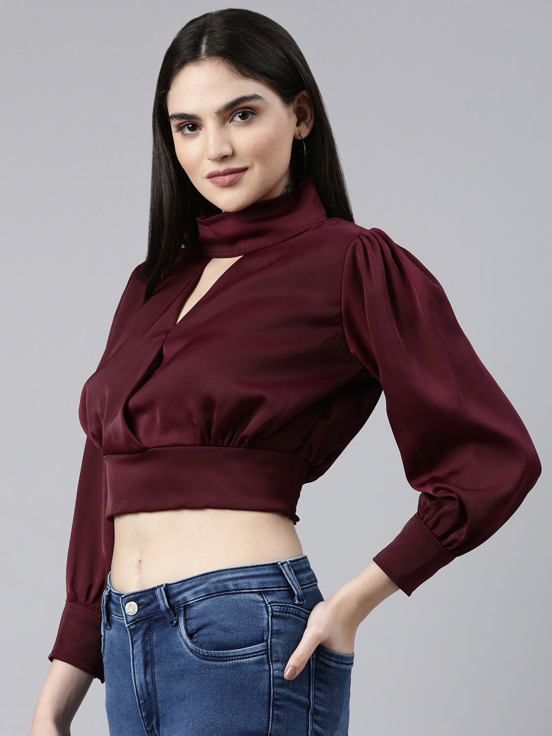Women's Violet Keyhole Neck Puff Sleeves Wrap Satin Crop Top
