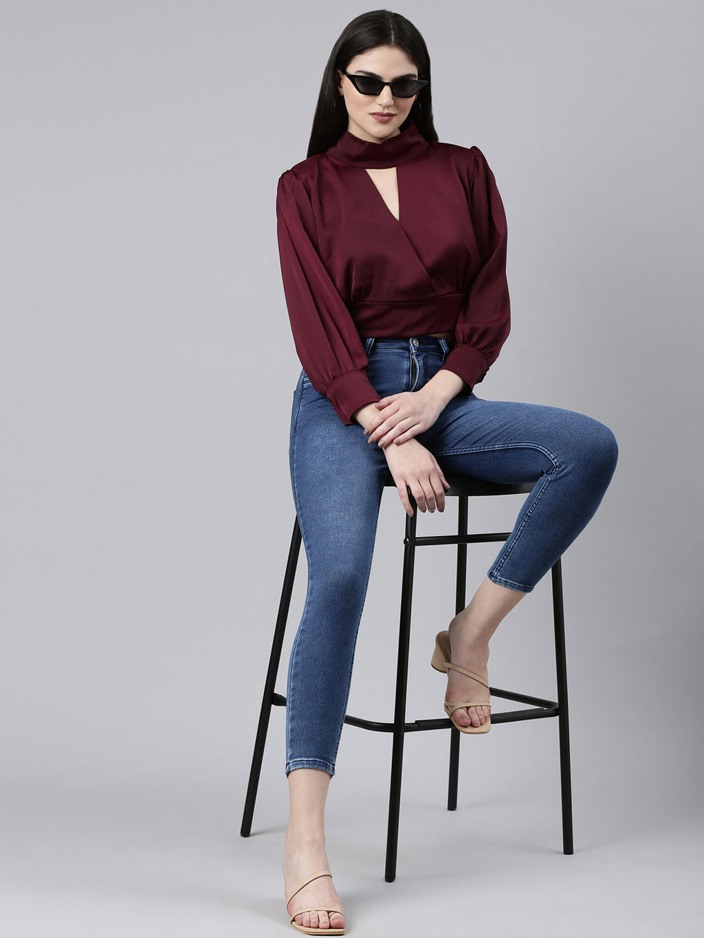 Women's Violet Keyhole Neck Puff Sleeves Wrap Satin Crop Top