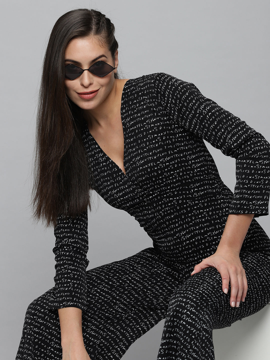 Women's Black Printed V-Neck Long Sleeves Basic Jumpsuit