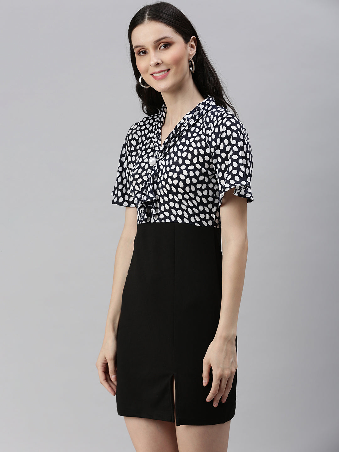 Women's Navy Blue Tie-Up Neck Sheath Dress