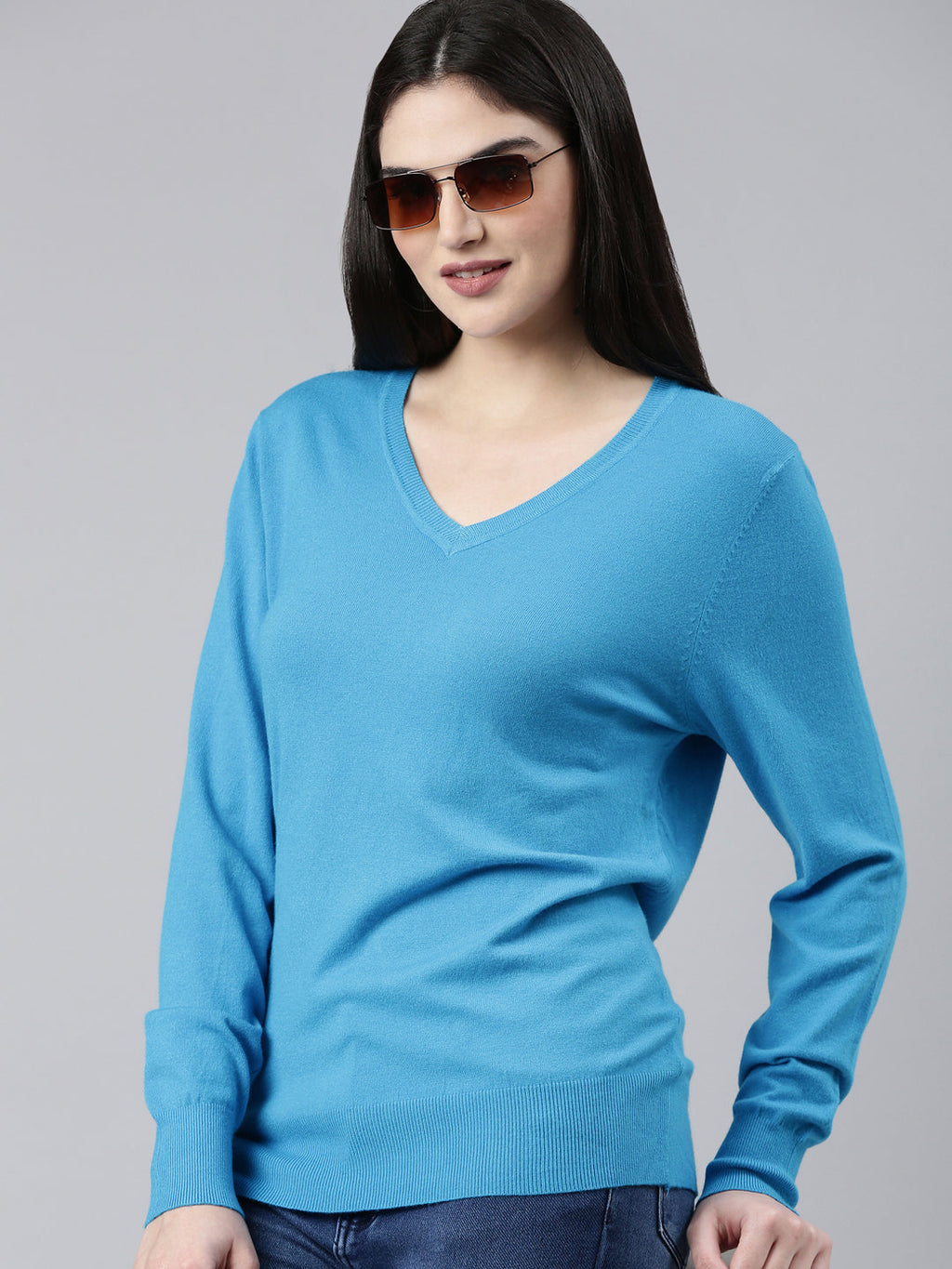 Women's Blue V-Neck Fitted Ribbed Acrylic Top