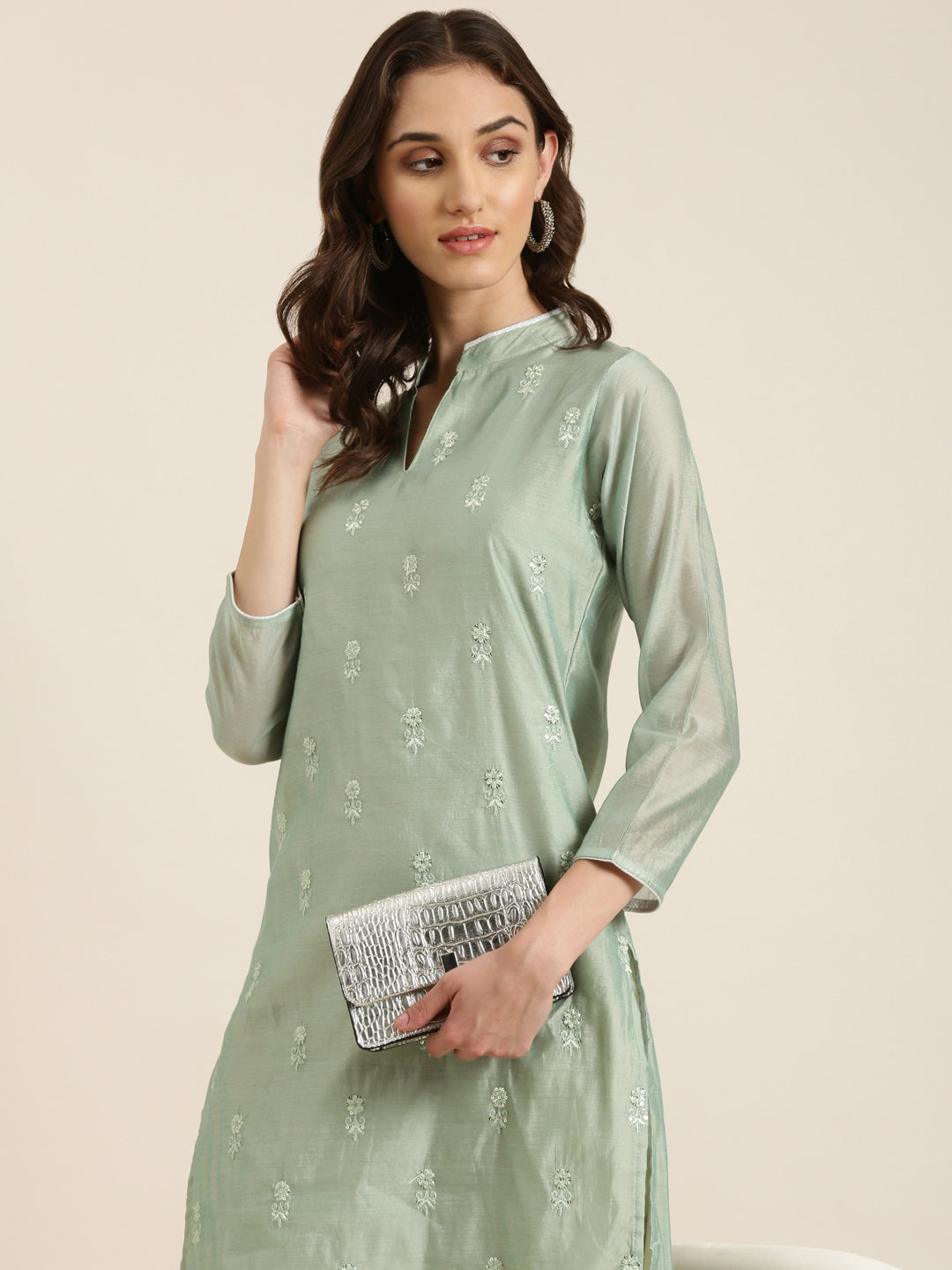 Women's Sea Green Floral Embroidered Mandarin Collar Cotton Silk Straight Kurta