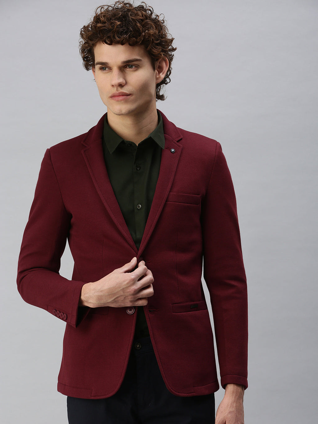 Men's Maroon Solid Casual Single-Breasted Slim-Fit Blazer