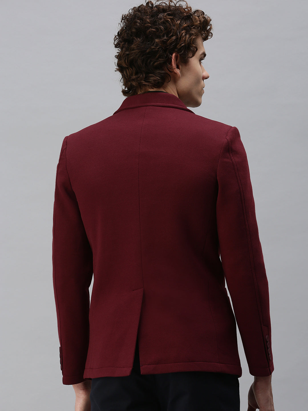 Men's Maroon Solid Casual Single-Breasted Slim-Fit Blazer