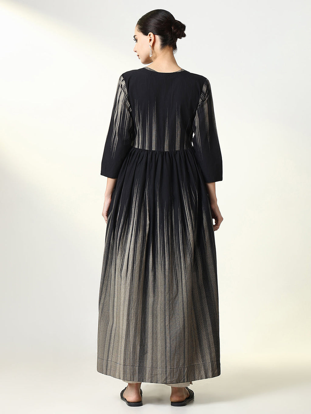 Women's Black Abstract A Line Kurta with Overcoat