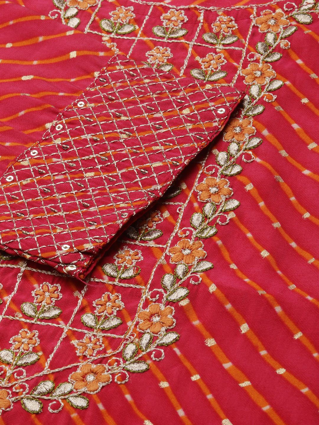 Women's Fuchsia Floral Embroidered Thread Work Straight Kurta