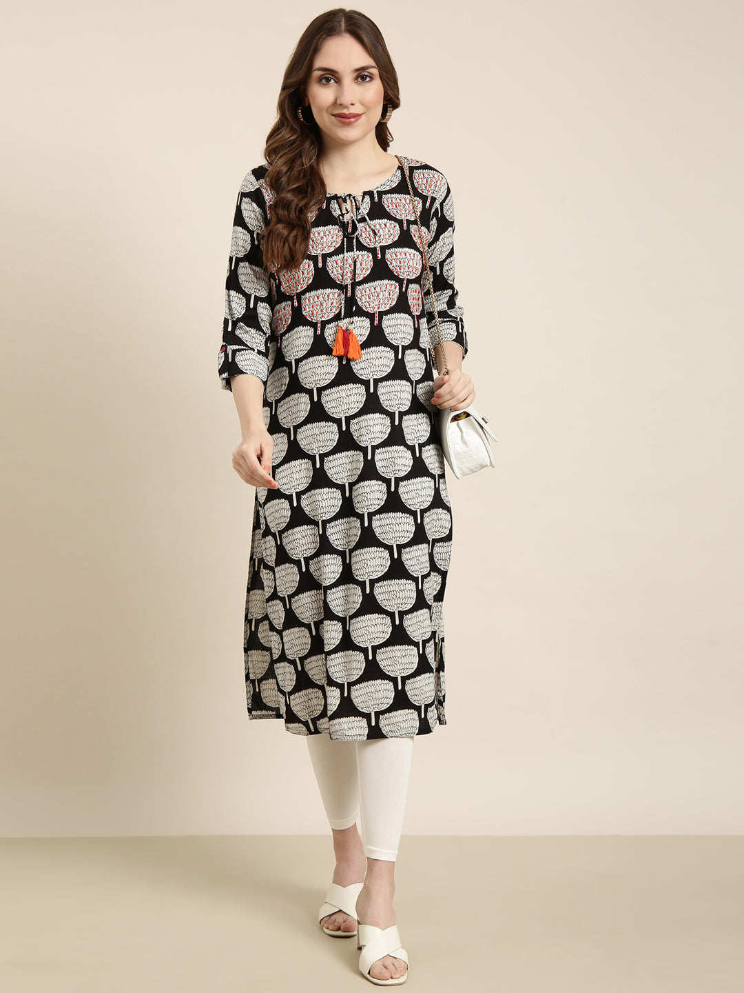 Women's Straight Black Ethnic Motifs Kurta