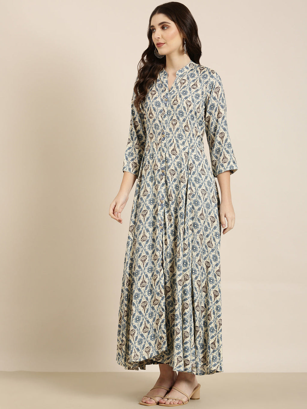 Women's Cream Ethnic Motifs Printed Mandarin Collar Anarkali Kurta