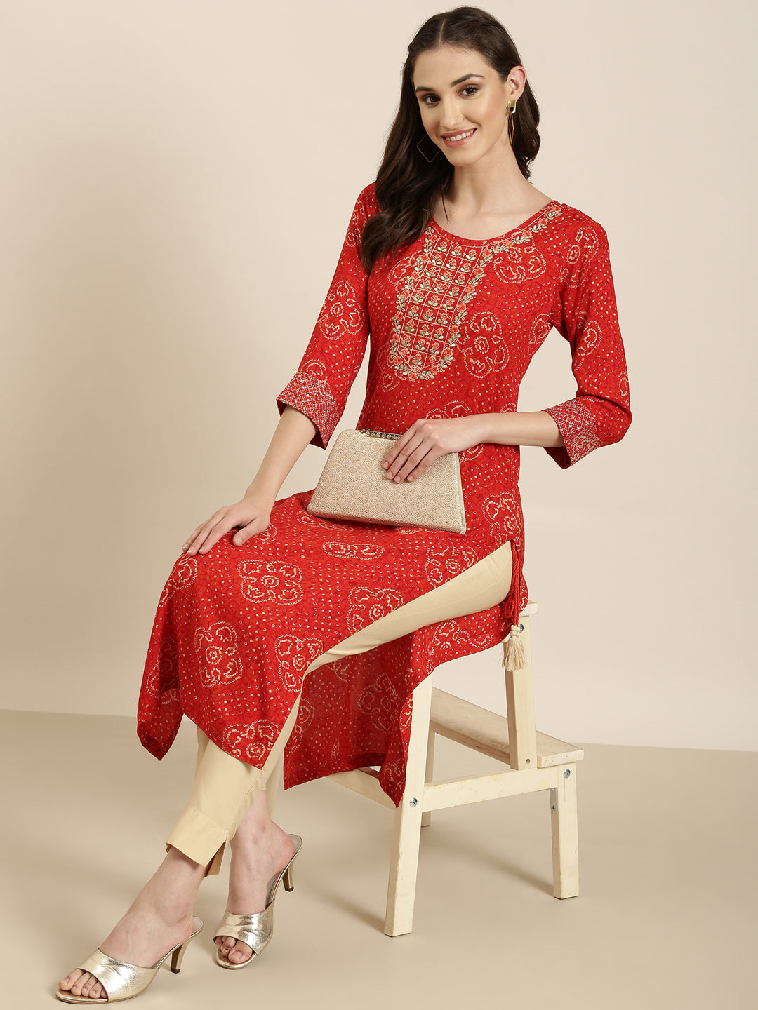 Women's Red Ethnic Motif Printed Thread Work Straight Kurta