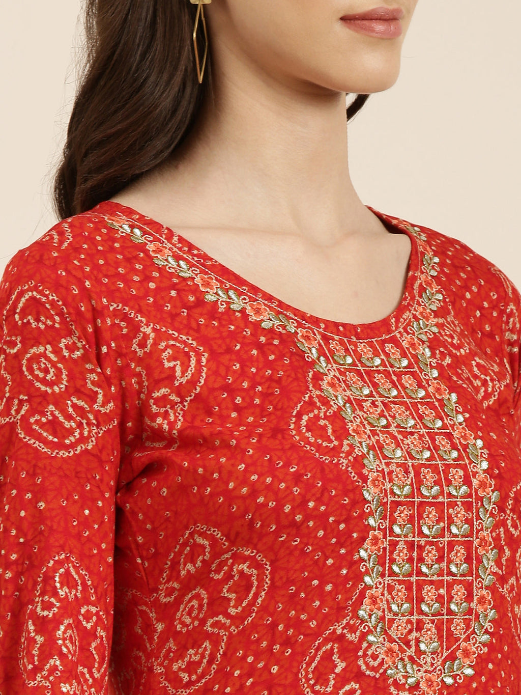 Women's Red Ethnic Motif Printed Thread Work Straight Kurta