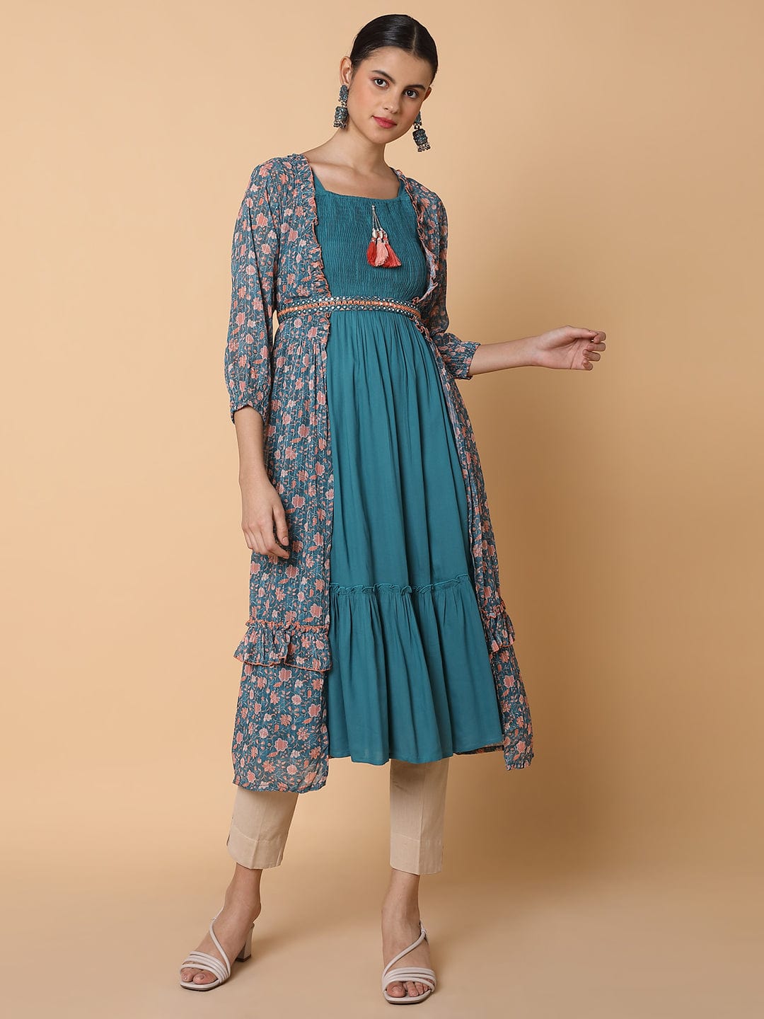 Women's Straight Turquoise Blue Solid Kurta with Shrug