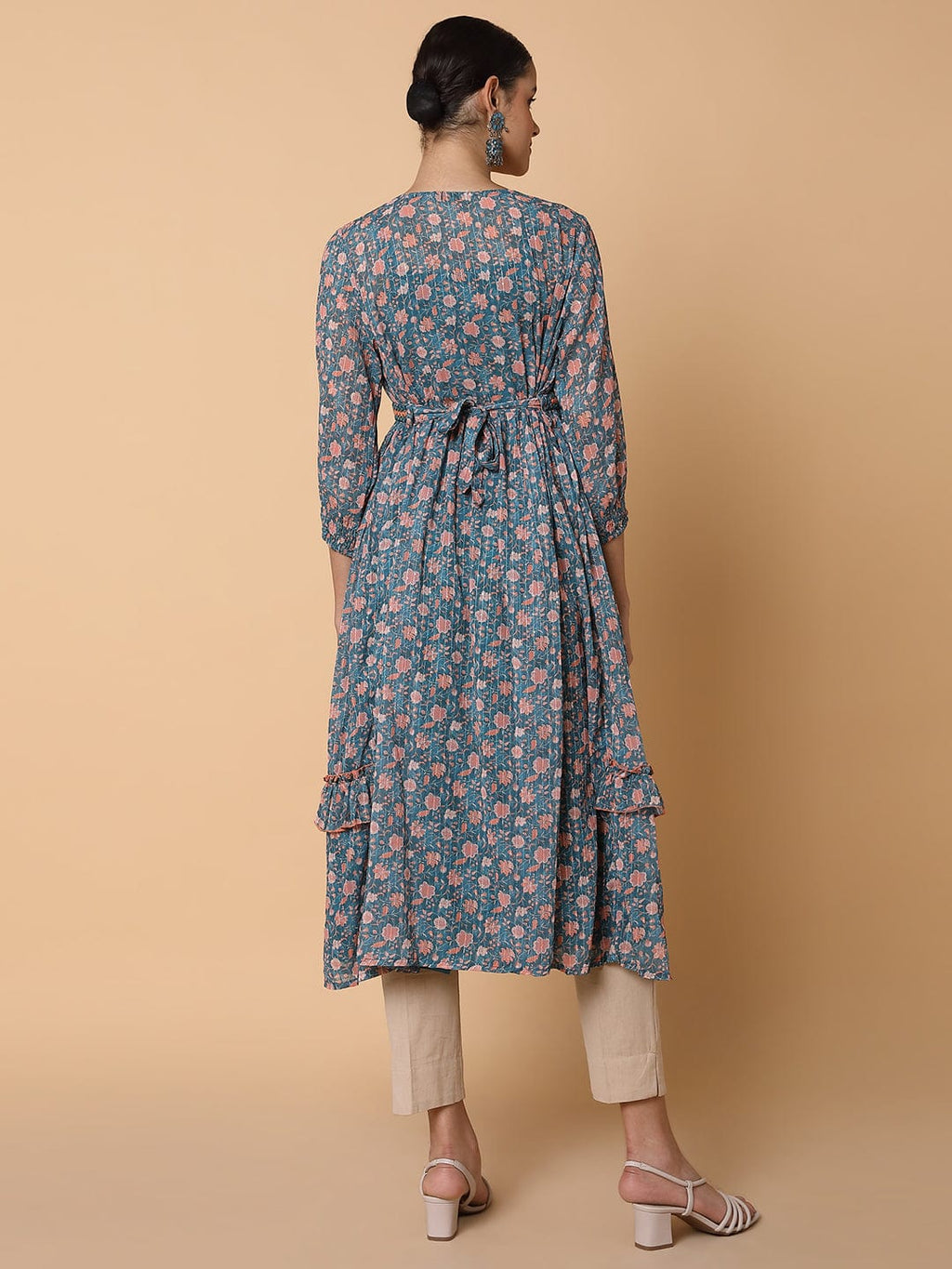 Women's Straight Turquoise Blue Solid Kurta with Shrug