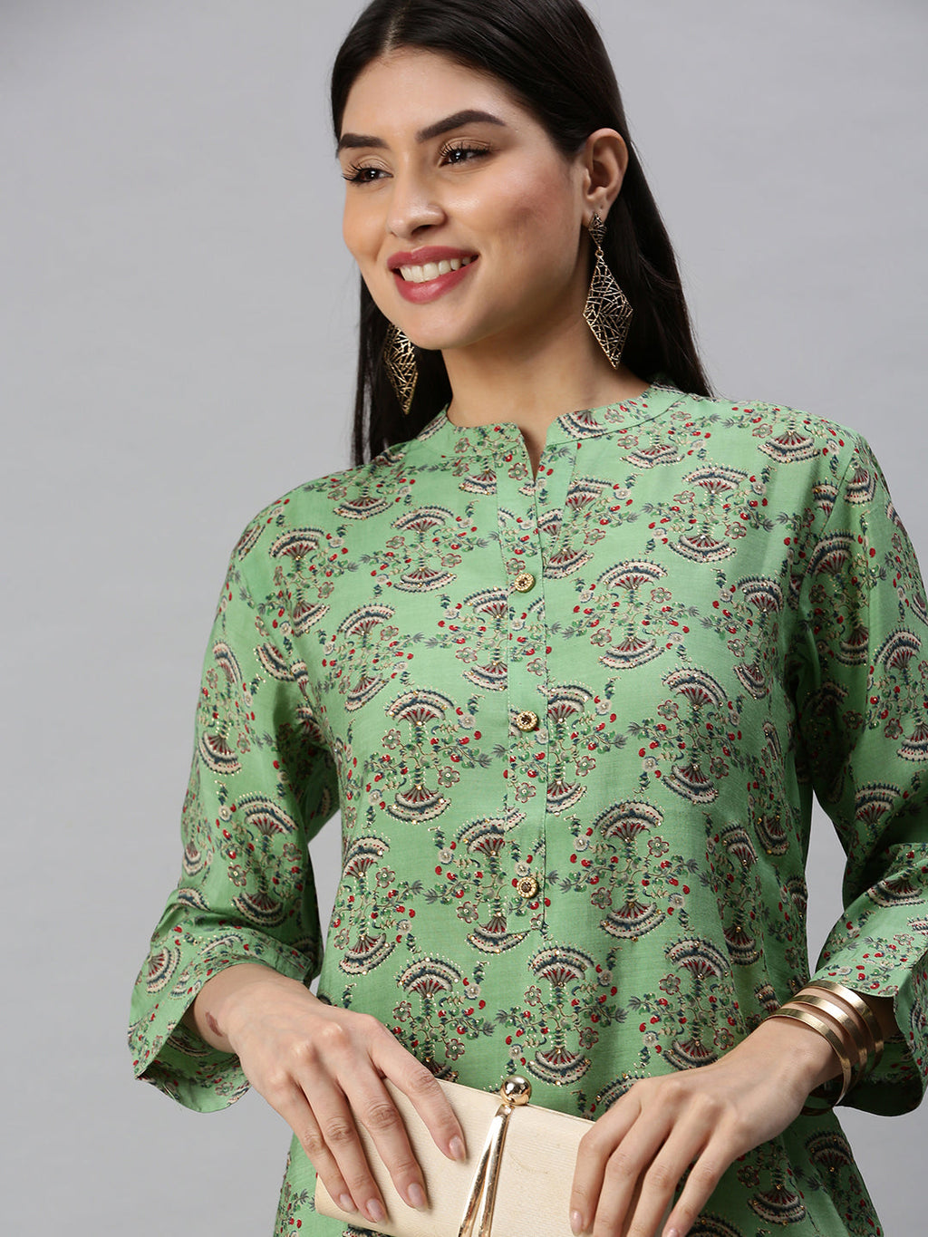 Women's Green Mandarin Collar Beads & Stones Straight Kurta