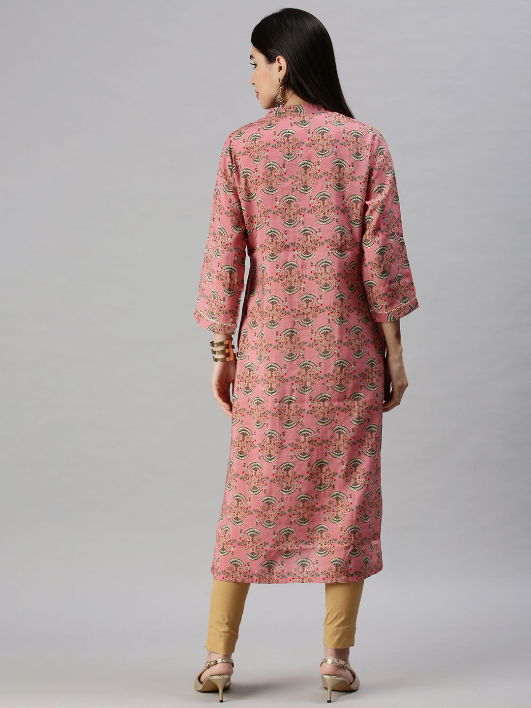 Women's Pink Ethnic Motifs Mandarin Collar Beads & Stones Straight Kurta