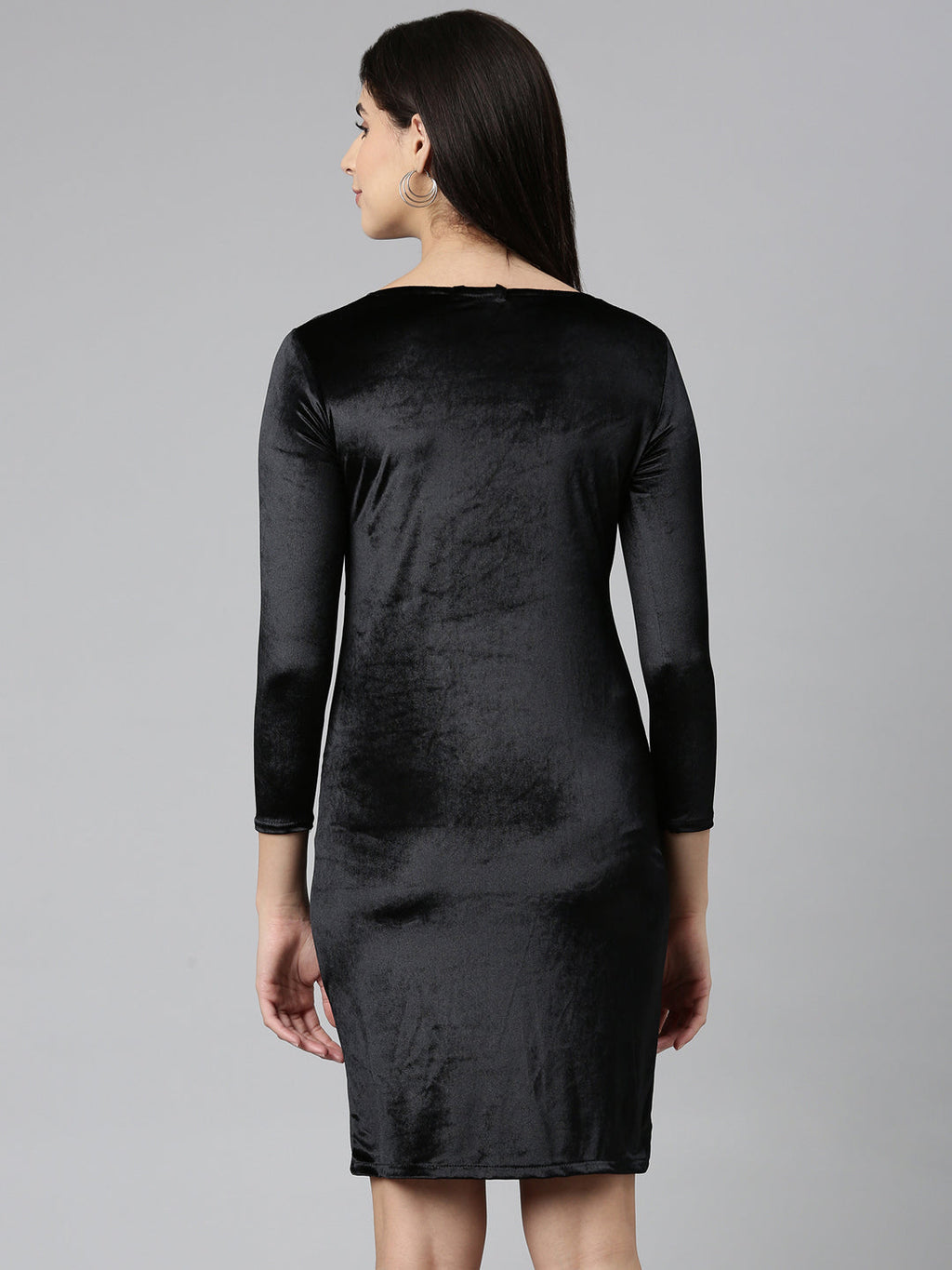 Women's Black V Neck Velvet Sheath Dress