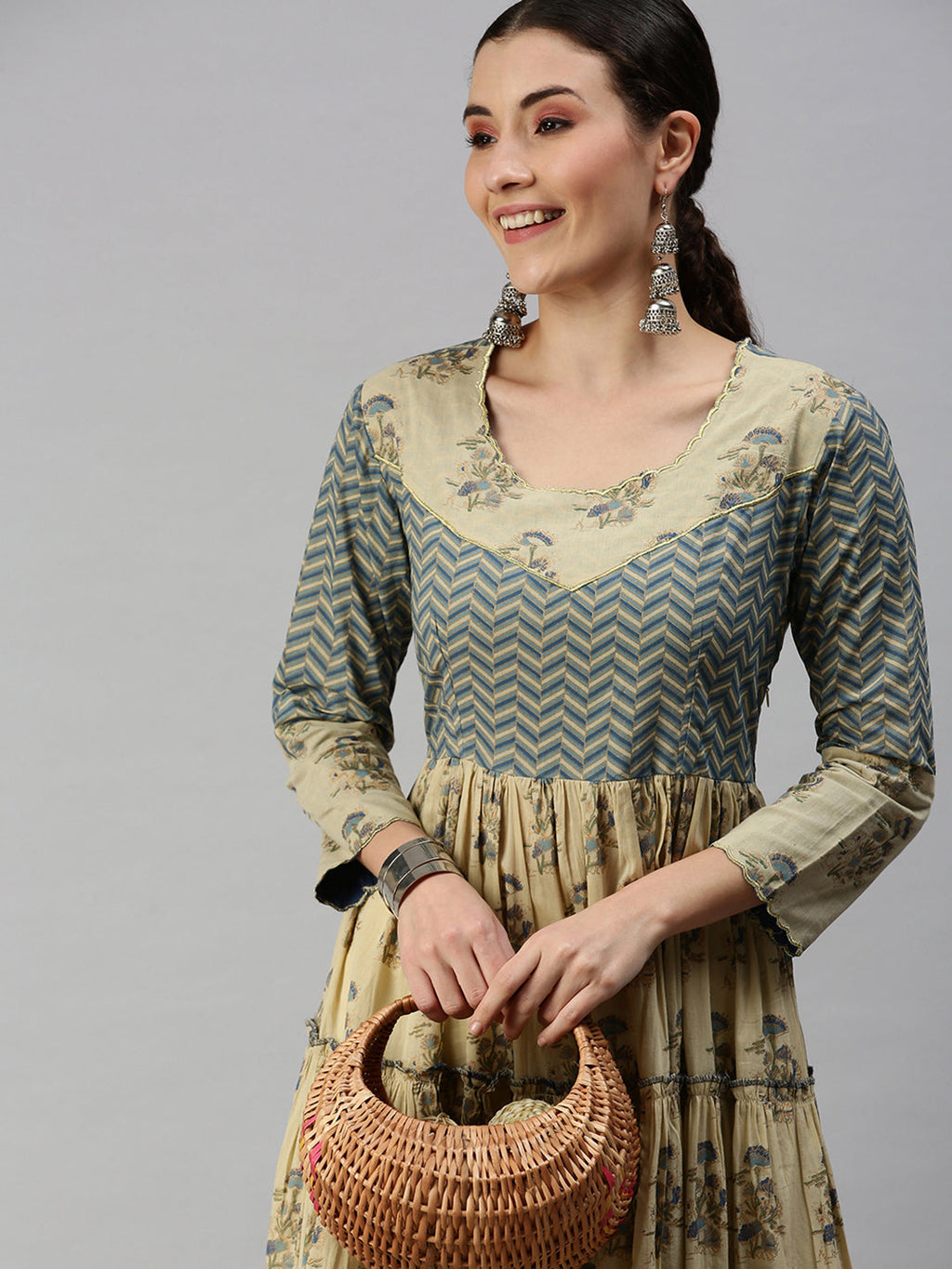 Women's Beige Chevron Printed Cold-Shoulder Sleeves Anarkali Kurta