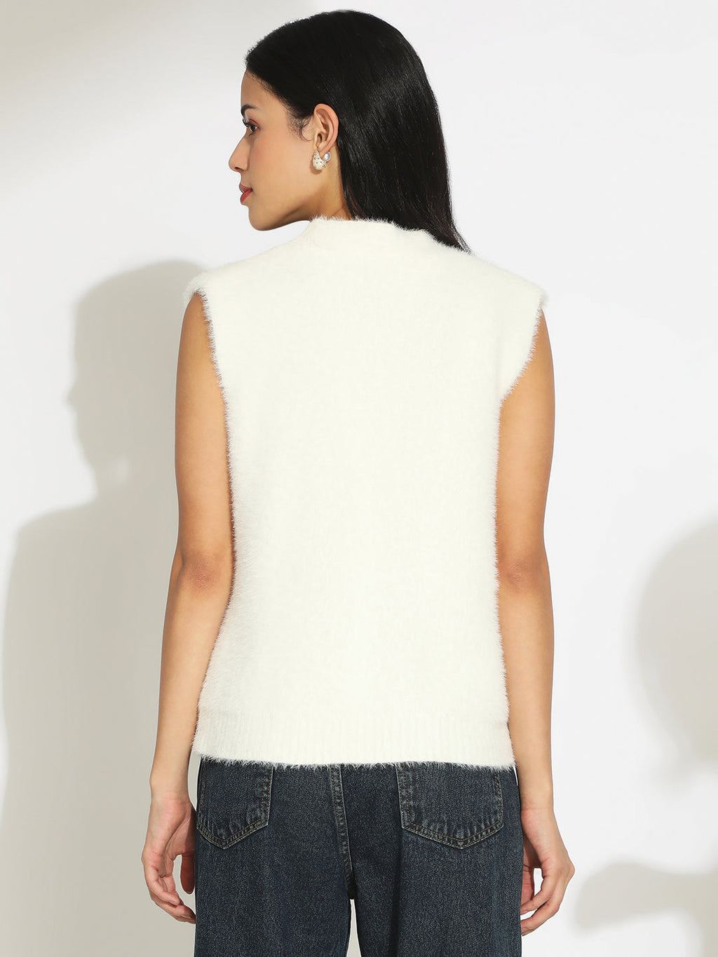 Women's Off White Textured Knit Vest Top