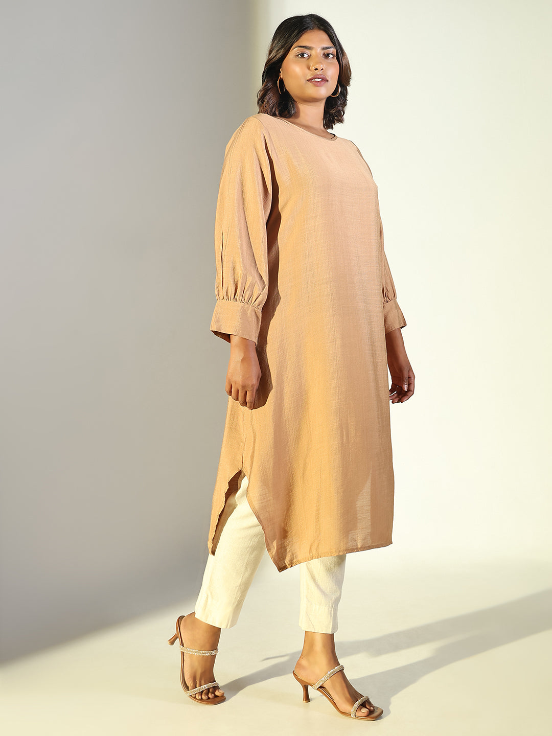 Women's Beige Solid Straight Kurta