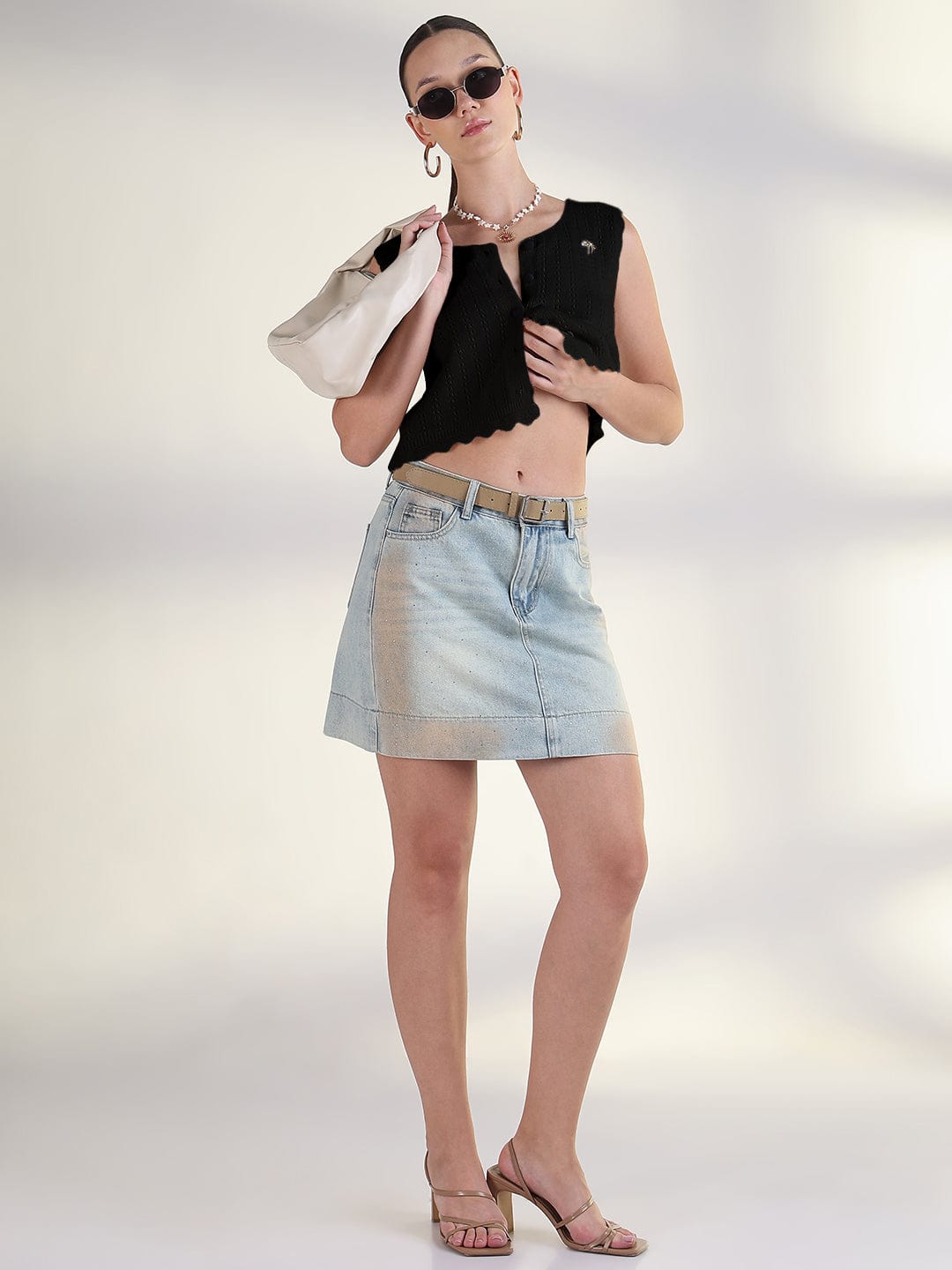 Women's Black V-Neck Crop Top