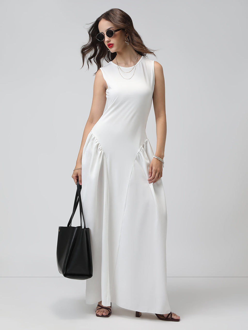 Women's White Sleeveless Fit and Flare Maxi Dress