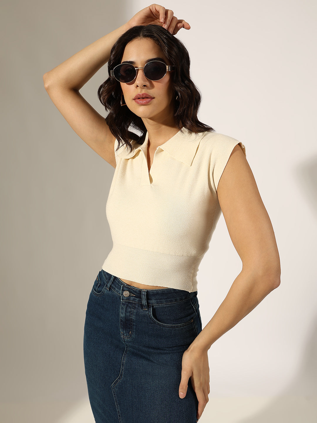 Women's Cream Sleeveless Knit Top with Polo Collar