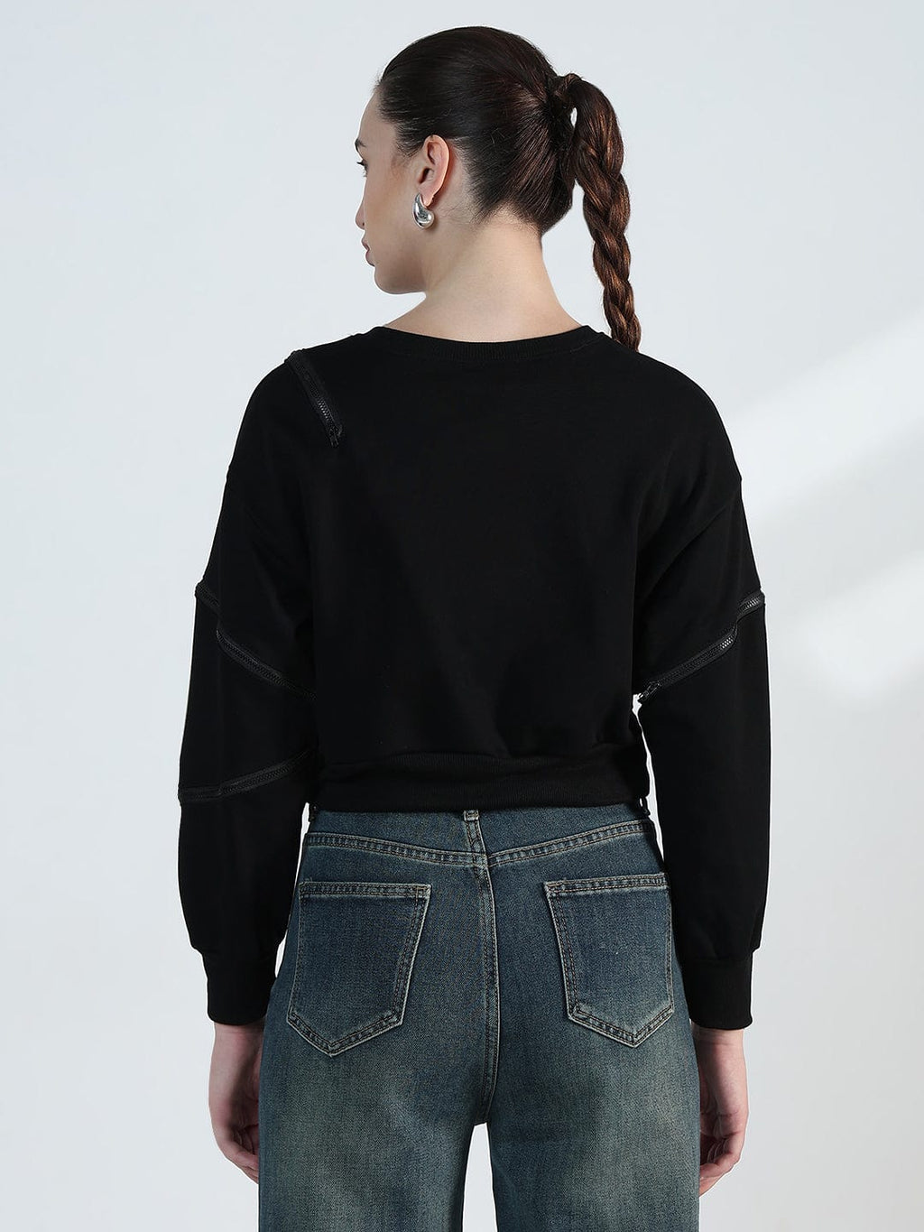 Women's Black Oversized Sweatshirt with Zipper Detail