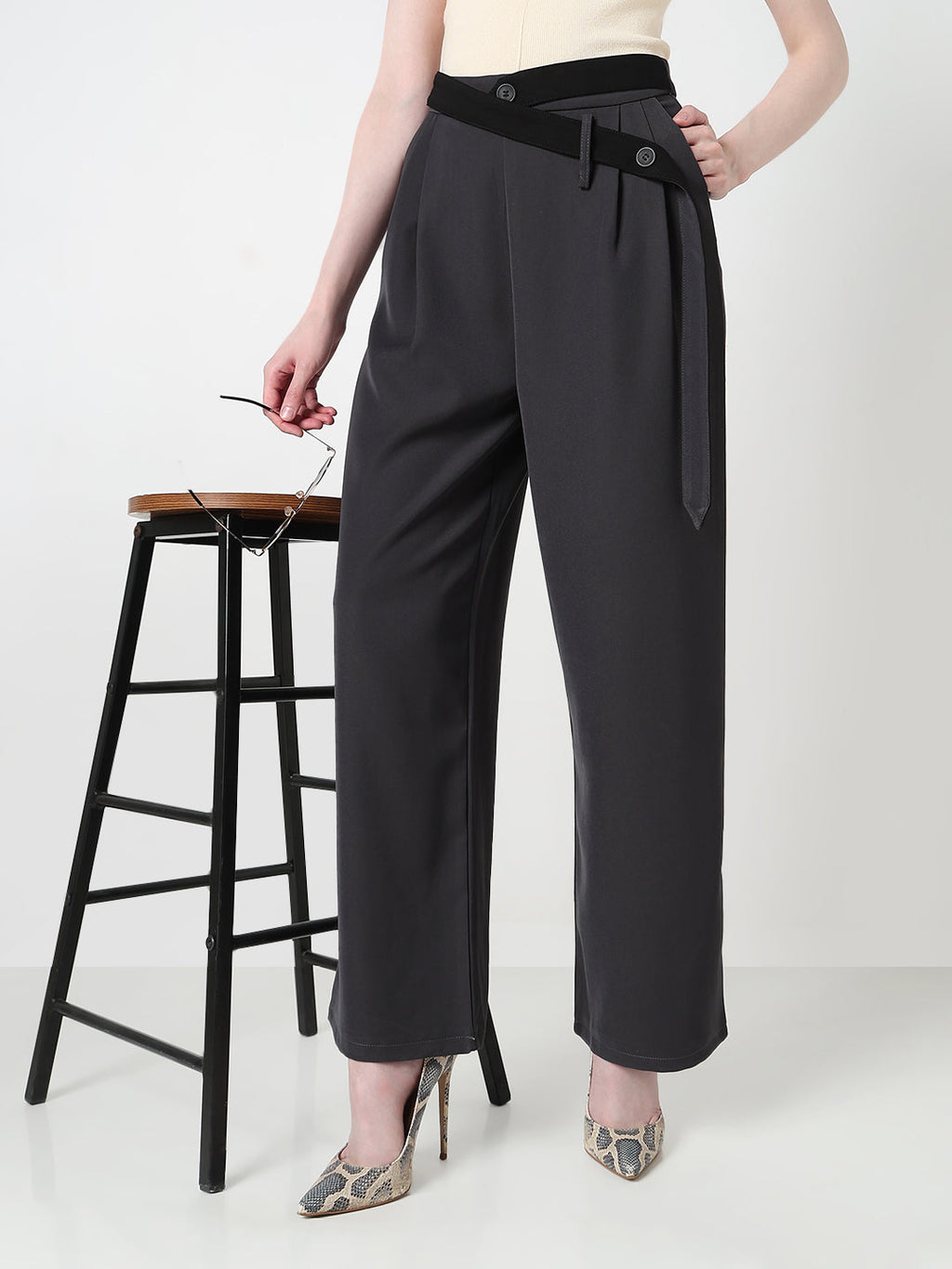 Women's Grey Pleated Trousers with Attached Belt