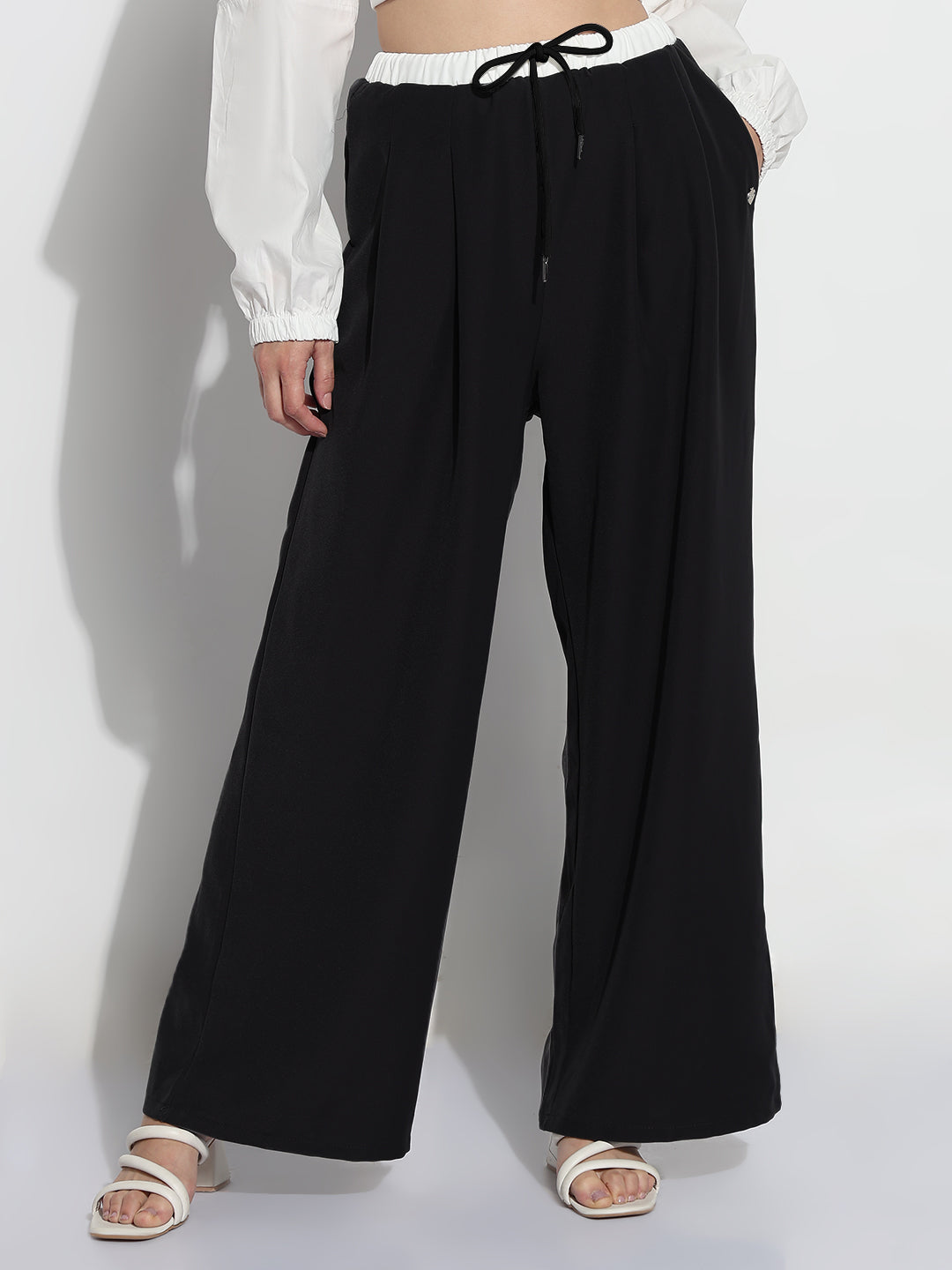 Women's Black Pleated Relaxed Fit Trousers with Contrast Drawstring Waistband