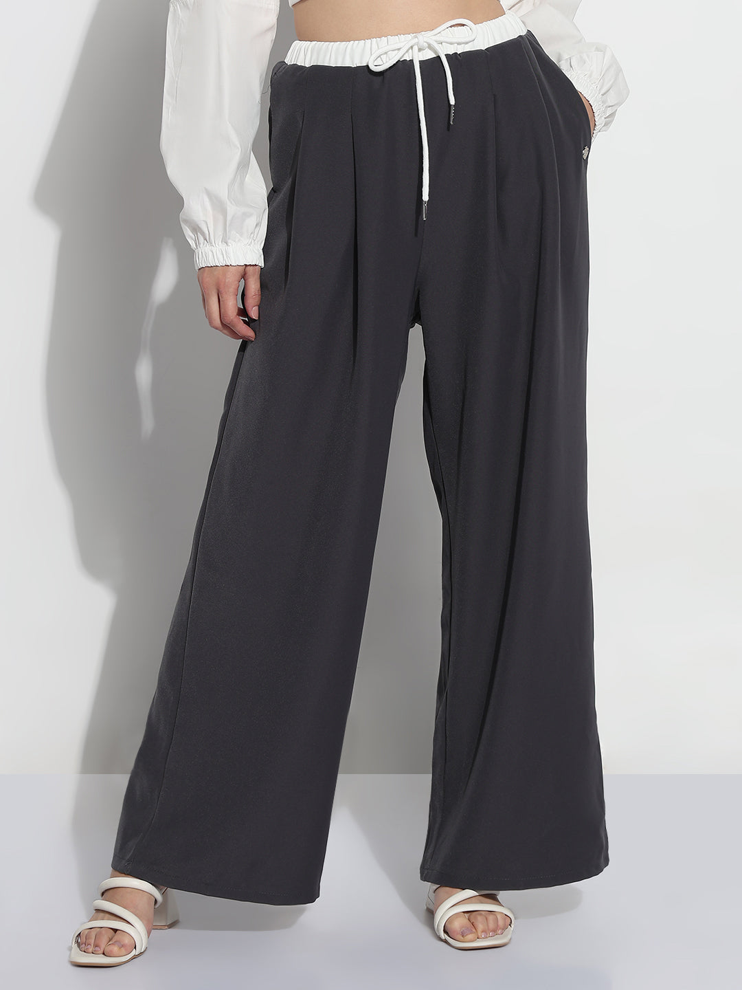 Women's Grey Pleated Relaxed Fit Trousers with Contrast Drawstring Waistband