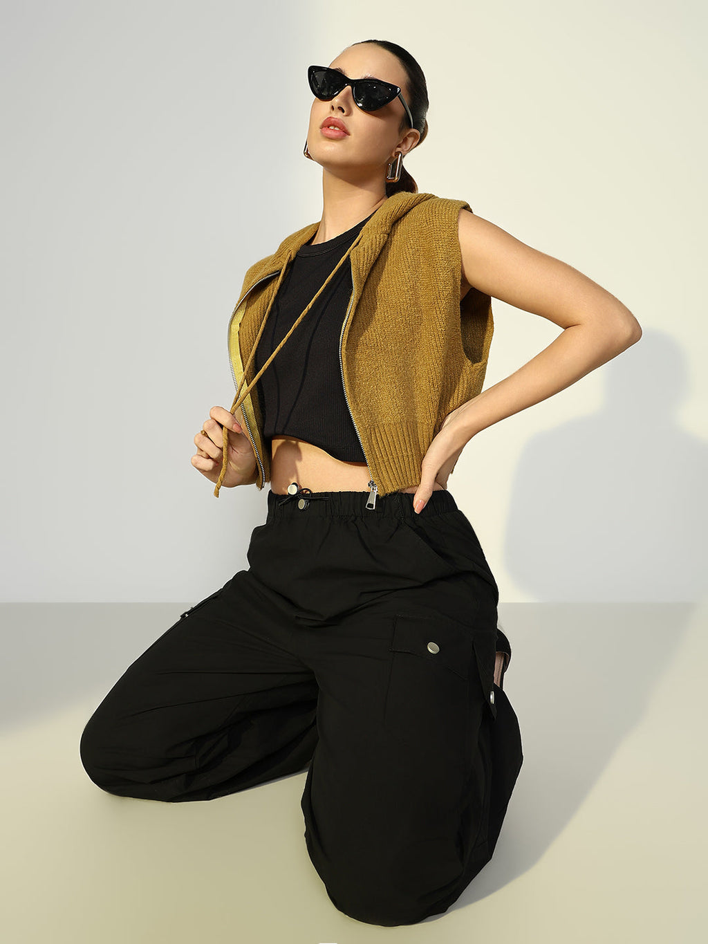 Women's Ribbed Green Hooded Short Top with Zip