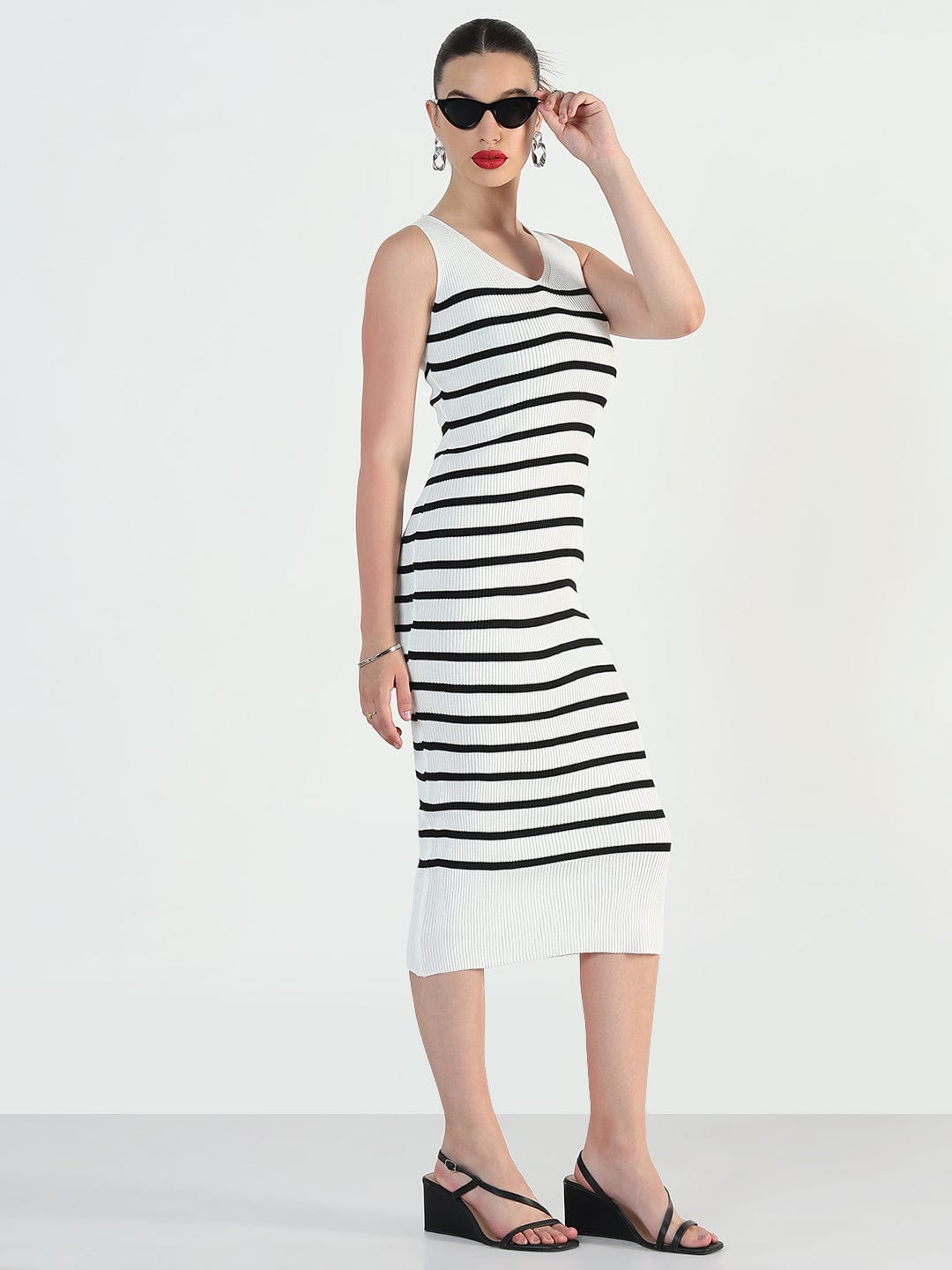 Women's Ribbed Striped Sleeveless White Bodycon Dresses